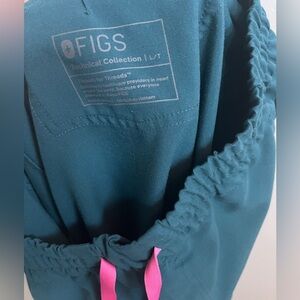 FIGS Caribbean blue hi rise joggers